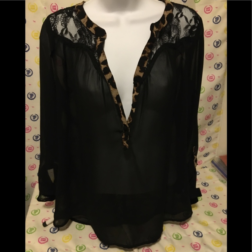 Miss me black lace top